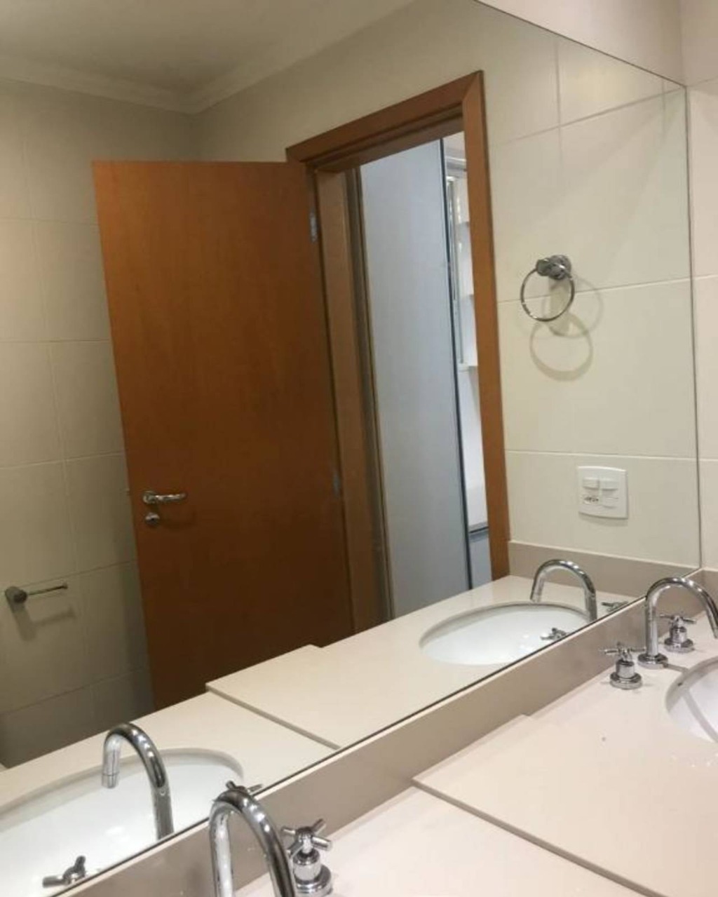 Apartamento para alugar com 3 quartos, 156m² - Foto 38