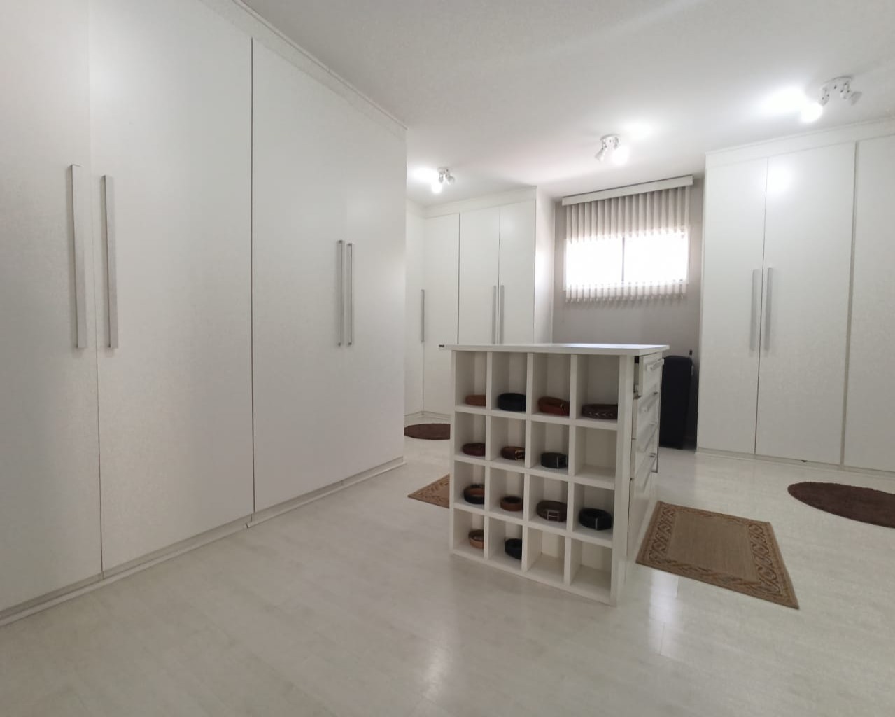 Casa à venda com 4 quartos, 1062m² - Foto 27