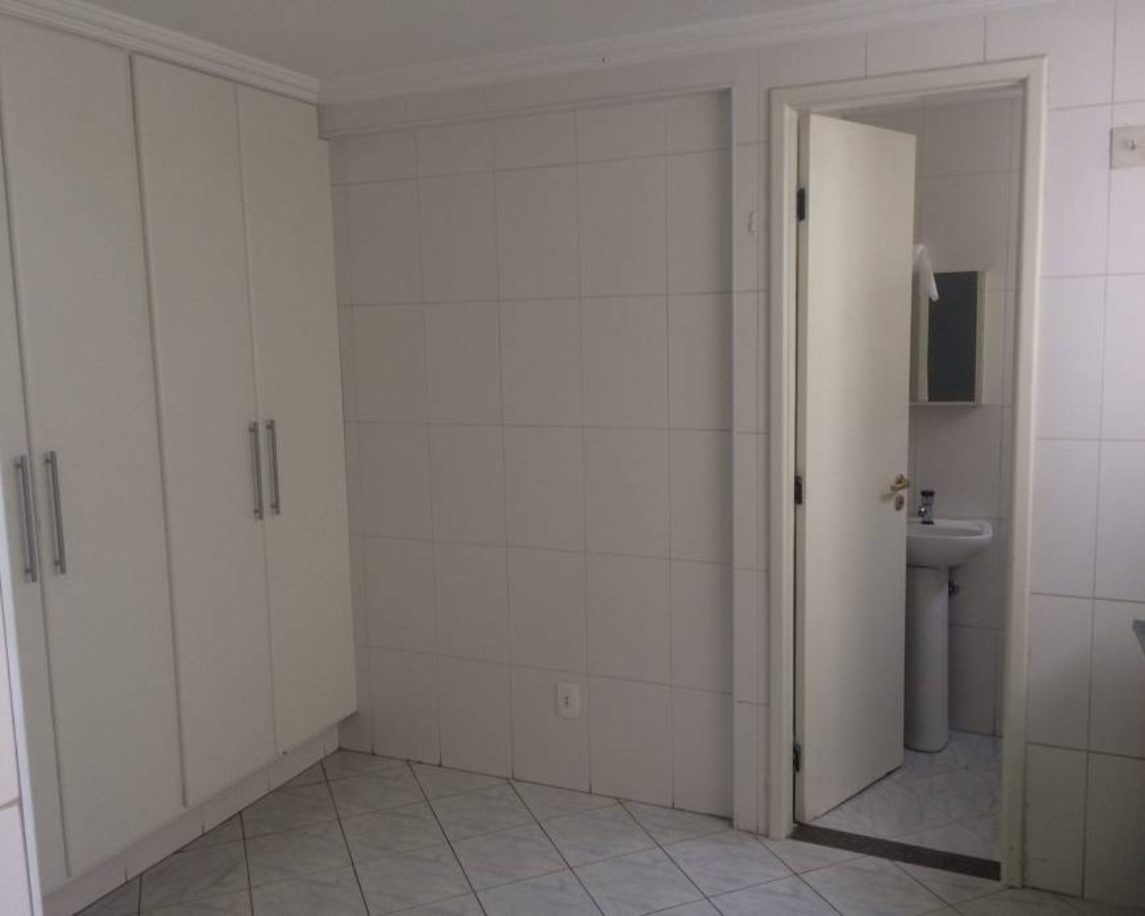 Apartamento à venda com 4 quartos, 264m² - Foto 18