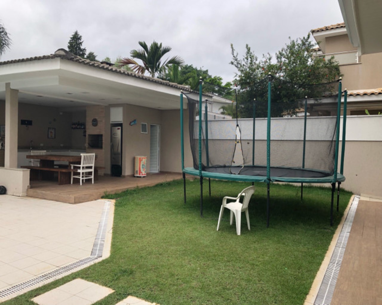 Casa à venda com 4 quartos, 390m² - Foto 22