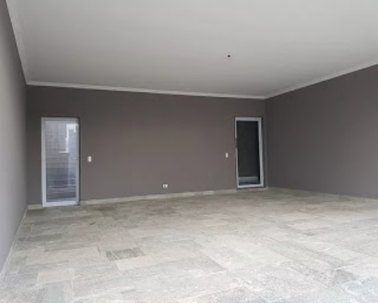 Casa à venda com 3 quartos, 303m² - Foto 5