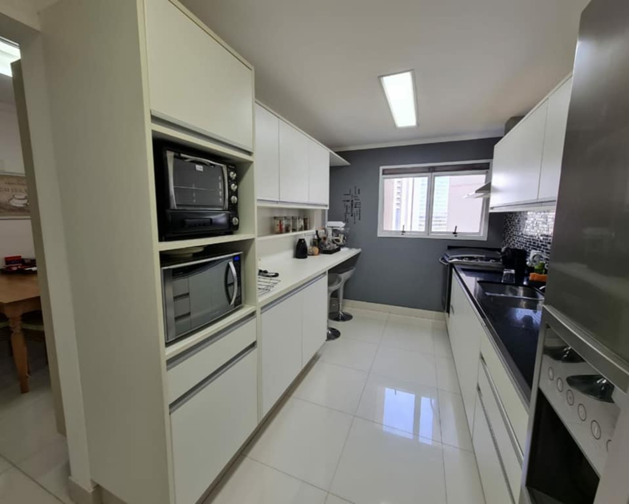 Apartamento à venda com 4 quartos, 258m² - Foto 6