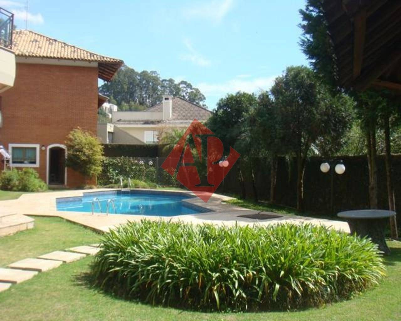 Casa de Condomínio à venda com 5 quartos, 850m² - Foto 3