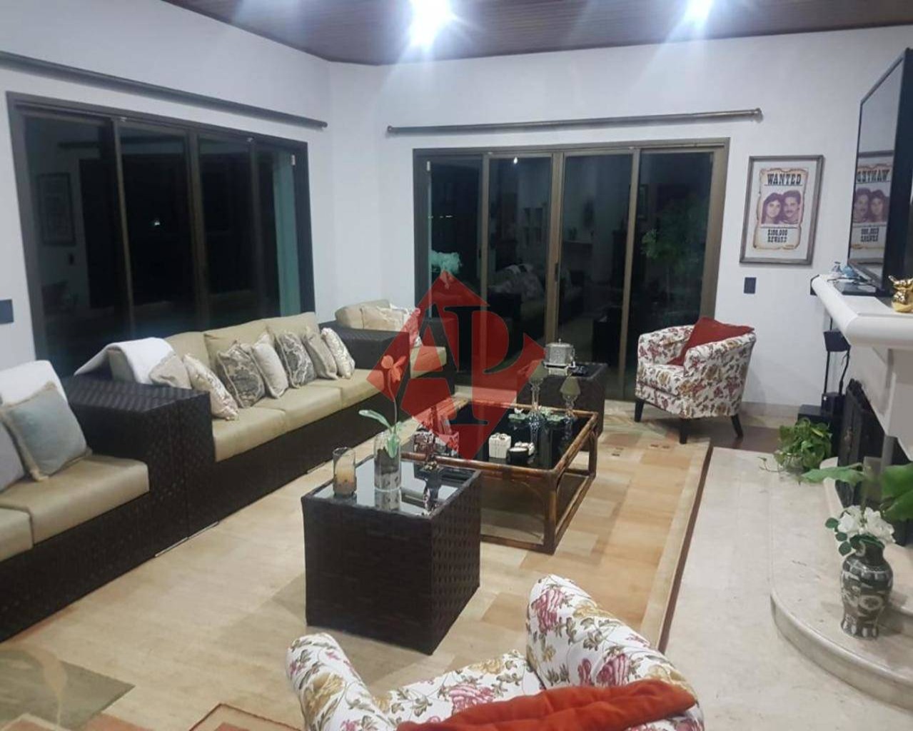 Casa de Condomínio à venda com 5 quartos, 850m² - Foto 15