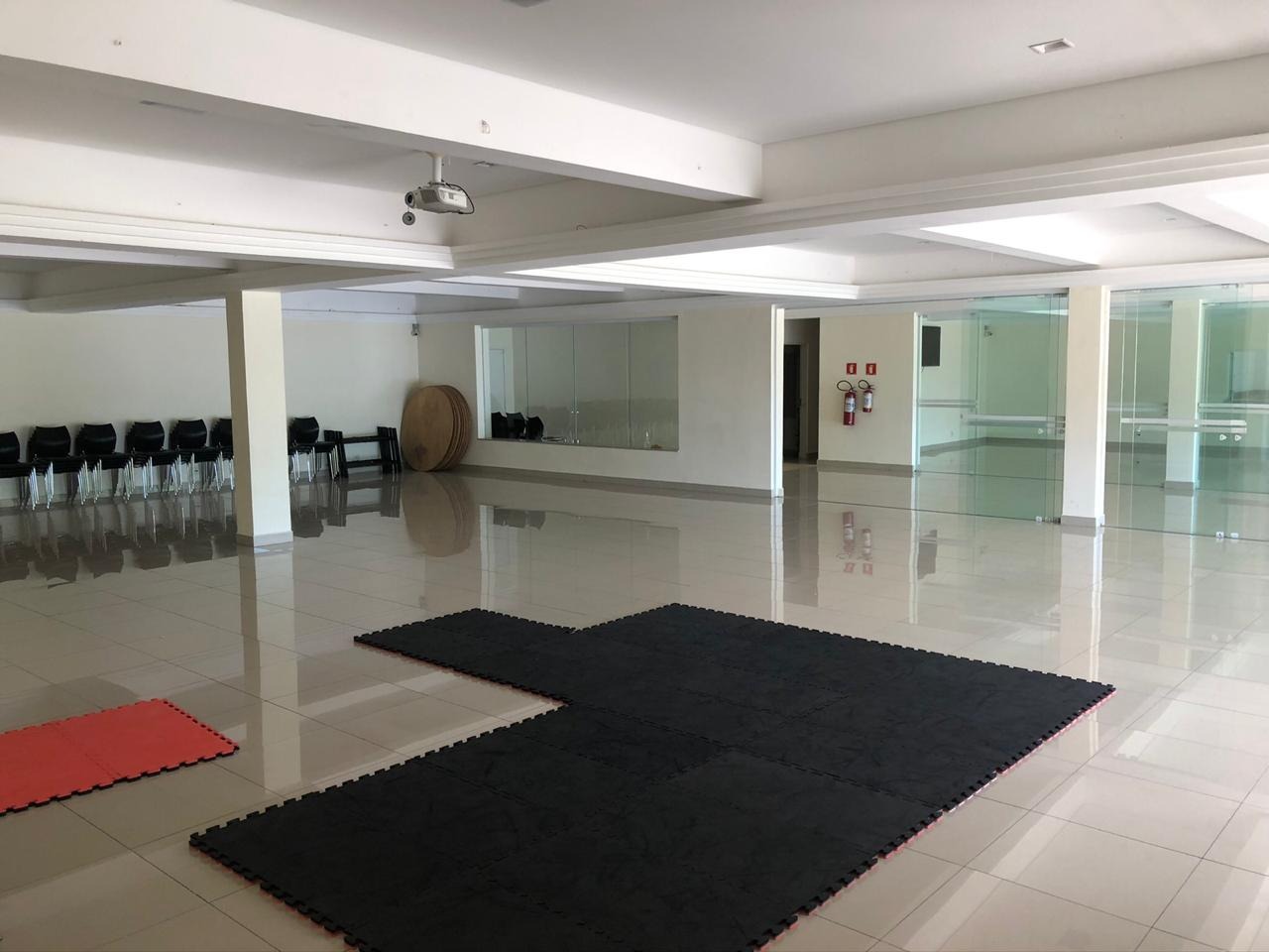 Casa à venda com 5 quartos, 370m² - Foto 19