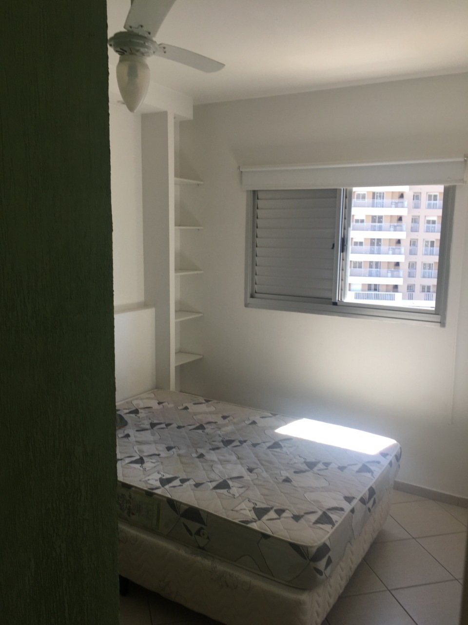 Apartamento à venda com 2 quartos, 58m² - Foto 3