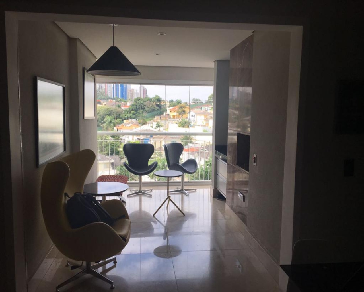 Apartamento à venda com 1 quarto, 79m² - Foto 3