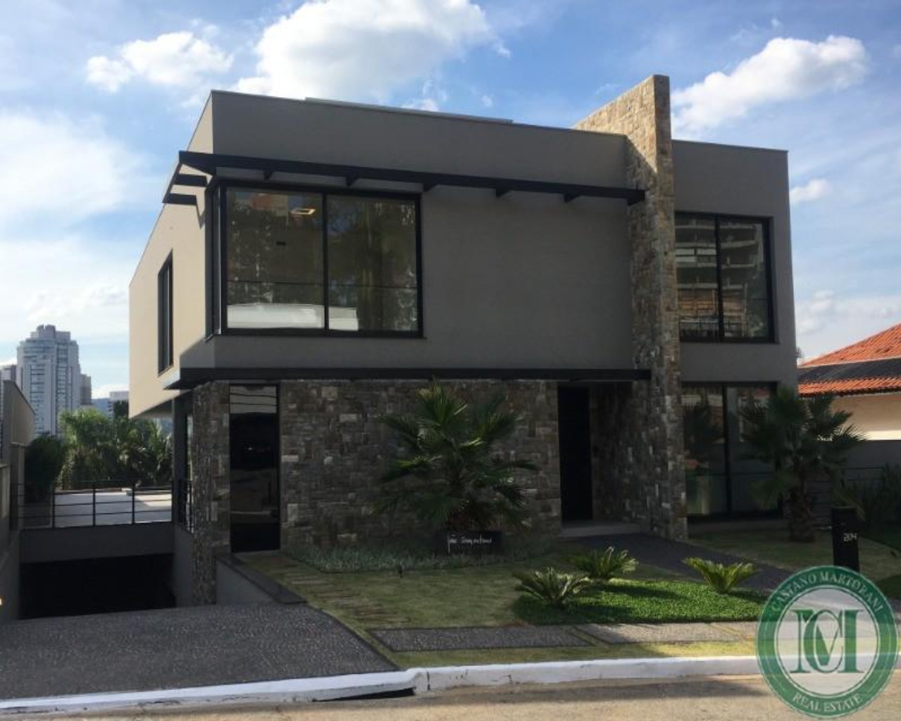 Casa de Condomínio à venda com 5 quartos, 1042m² - Foto 1