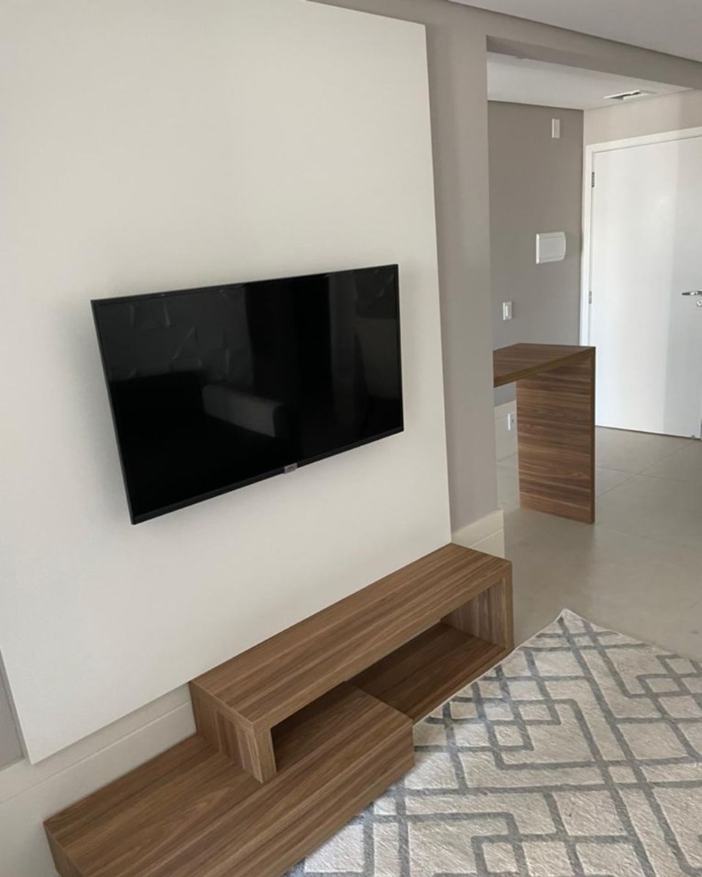 Apartamento para alugar com 2 quartos, 66m² - Foto 4