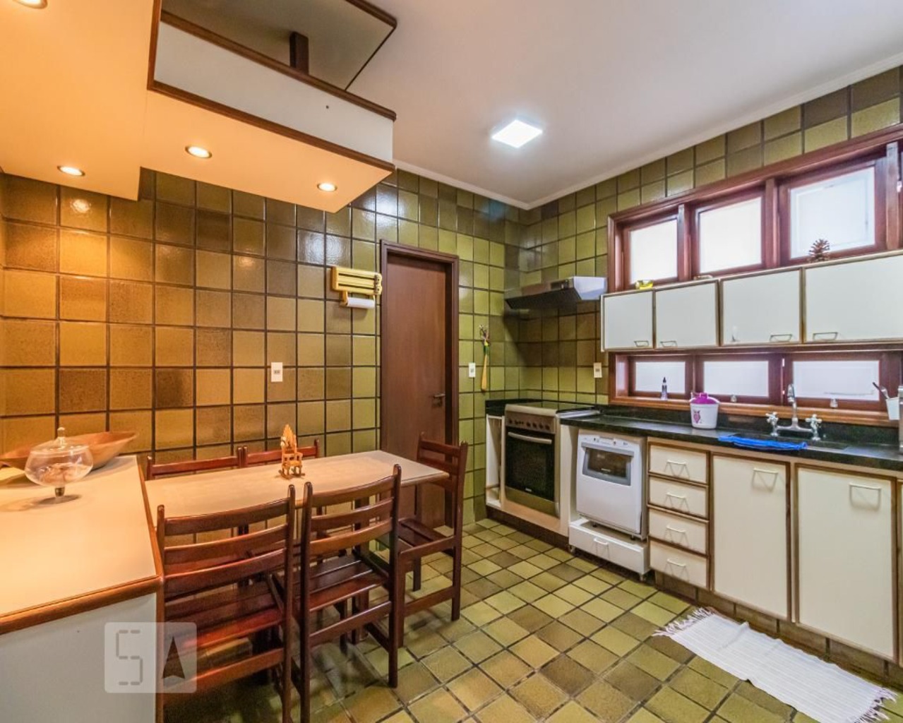 Casa de Condomínio à venda com 3 quartos, 270m² - Foto 14