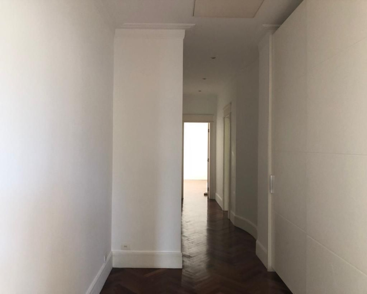 Casa à venda com 4 quartos, 550m² - Foto 48