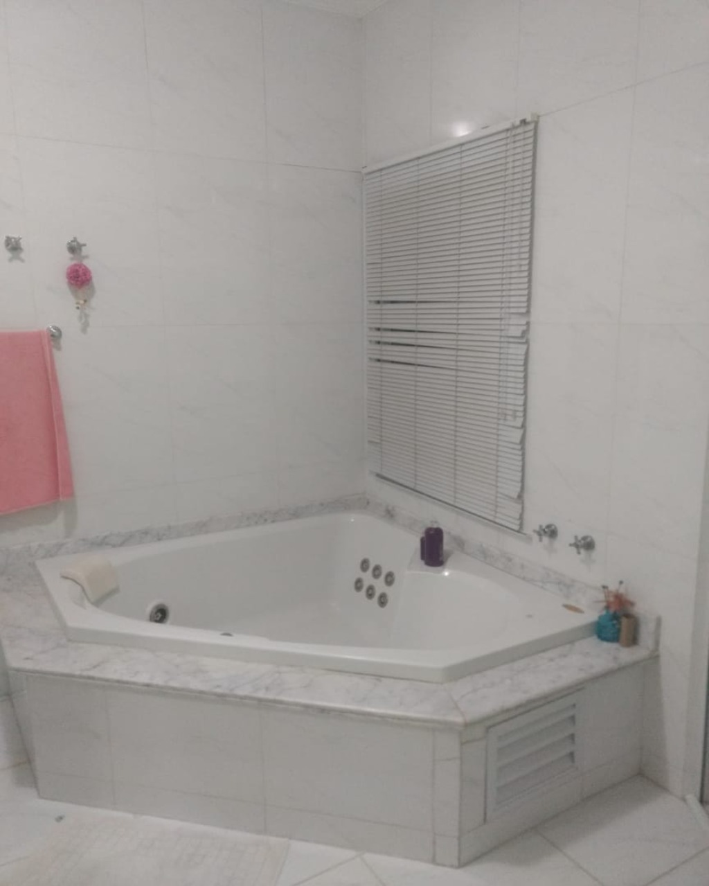 Casa de Condomínio à venda com 4 quartos, 300m² - Foto 8