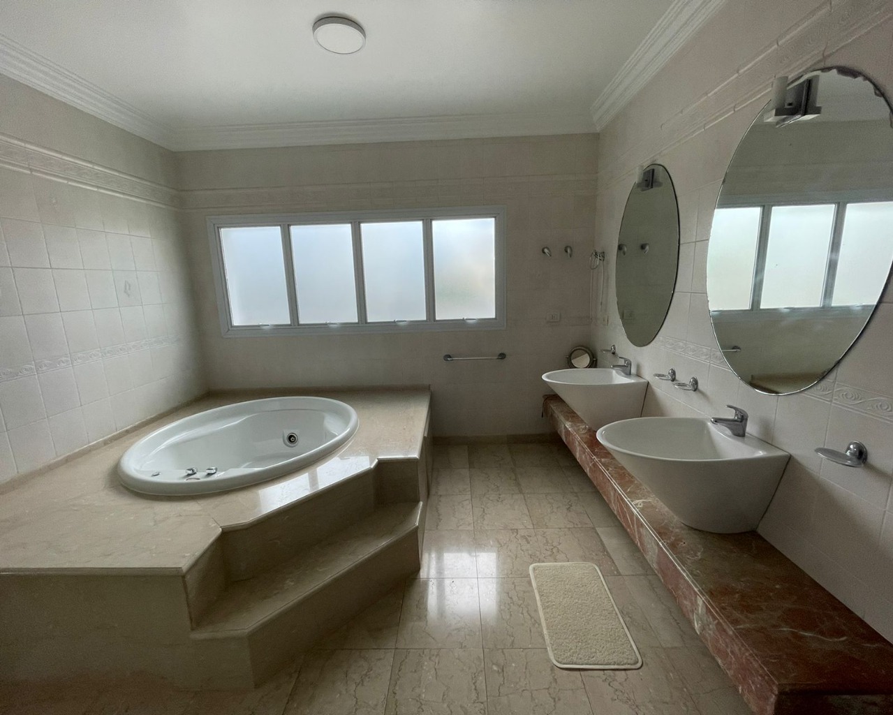 Casa de Condomínio à venda e aluguel com 5 quartos, 760m² - Foto 12