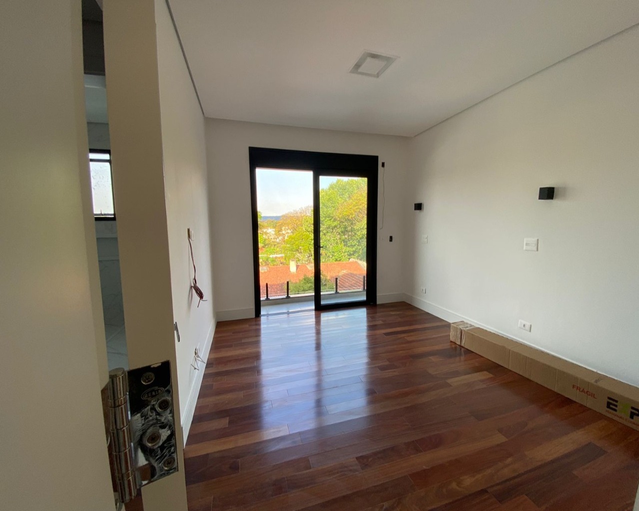 Casa à venda com 4 quartos, 639m² - Foto 12