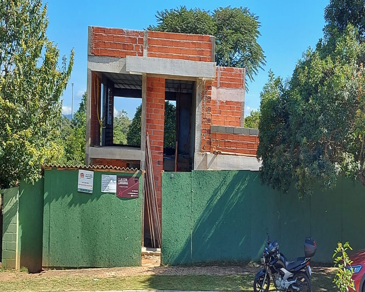 Casa de Condomínio à venda com 3 quartos, 320m² - Foto 2