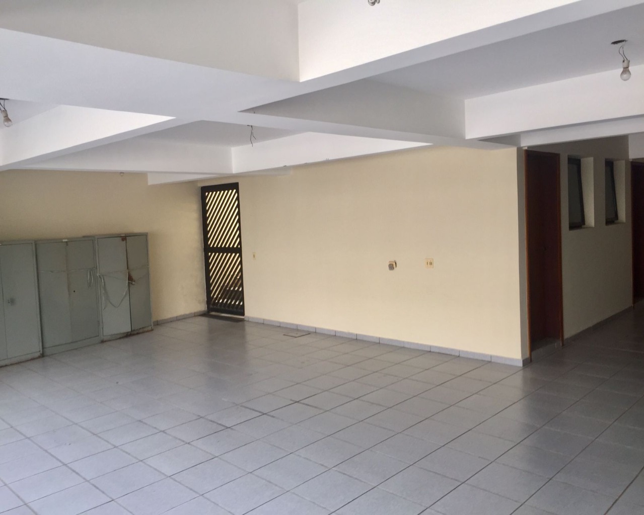 Casa de Condomínio à venda com 4 quartos, 620m² - Foto 9