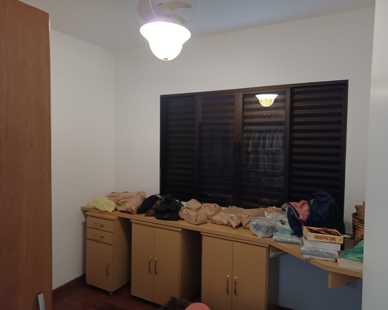 Casa de Condomínio à venda com 4 quartos, 250m² - Foto 35