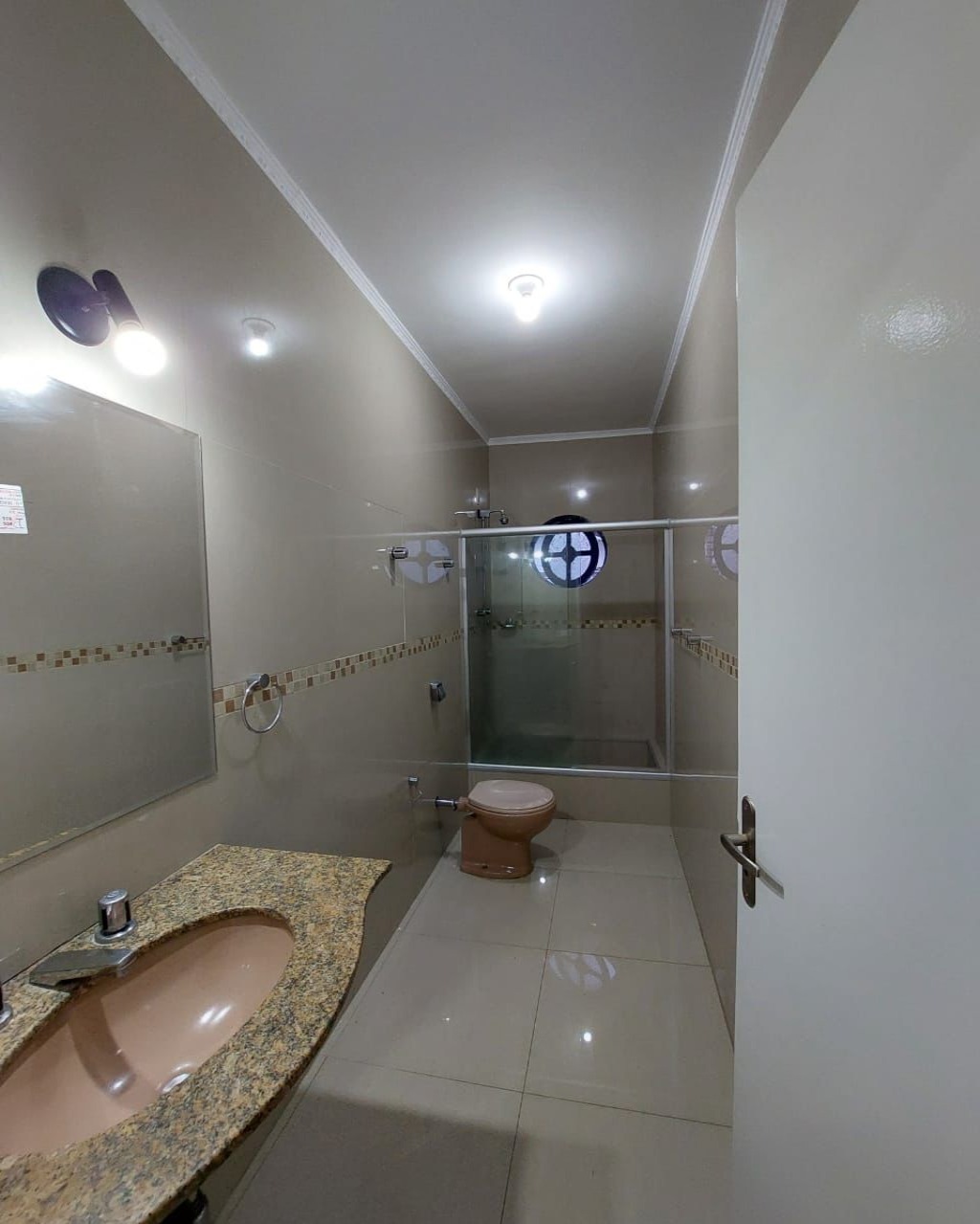 Casa de Condomínio à venda com 4 quartos, 270m² - Foto 31