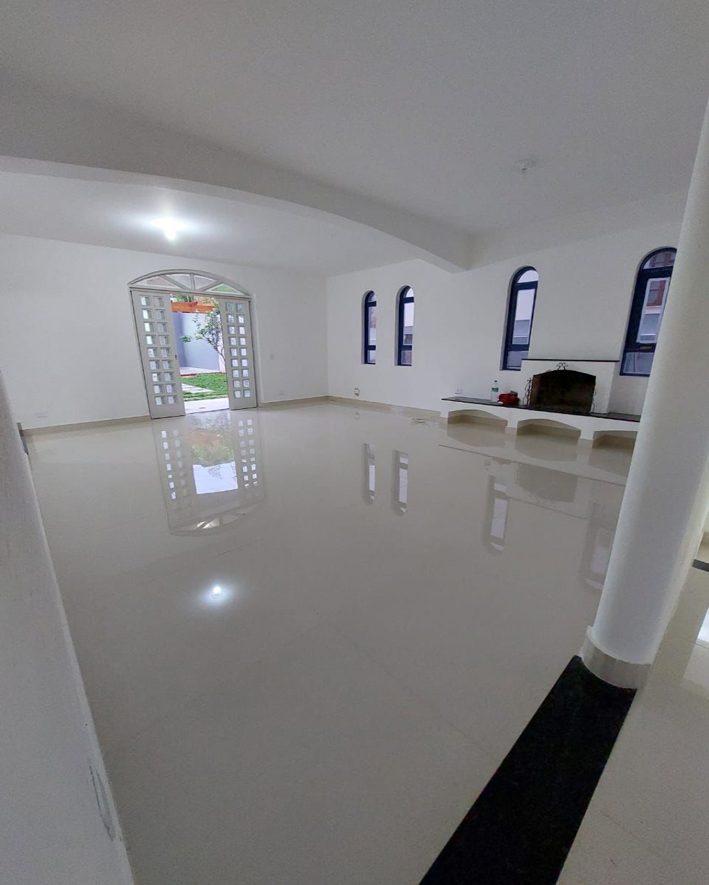 Casa de Condomínio à venda com 4 quartos, 270m² - Foto 6