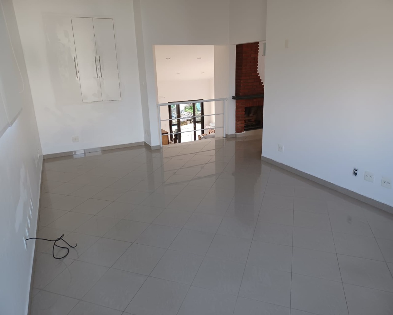 Casa de Condomínio à venda com 4 quartos, 250m² - Foto 30