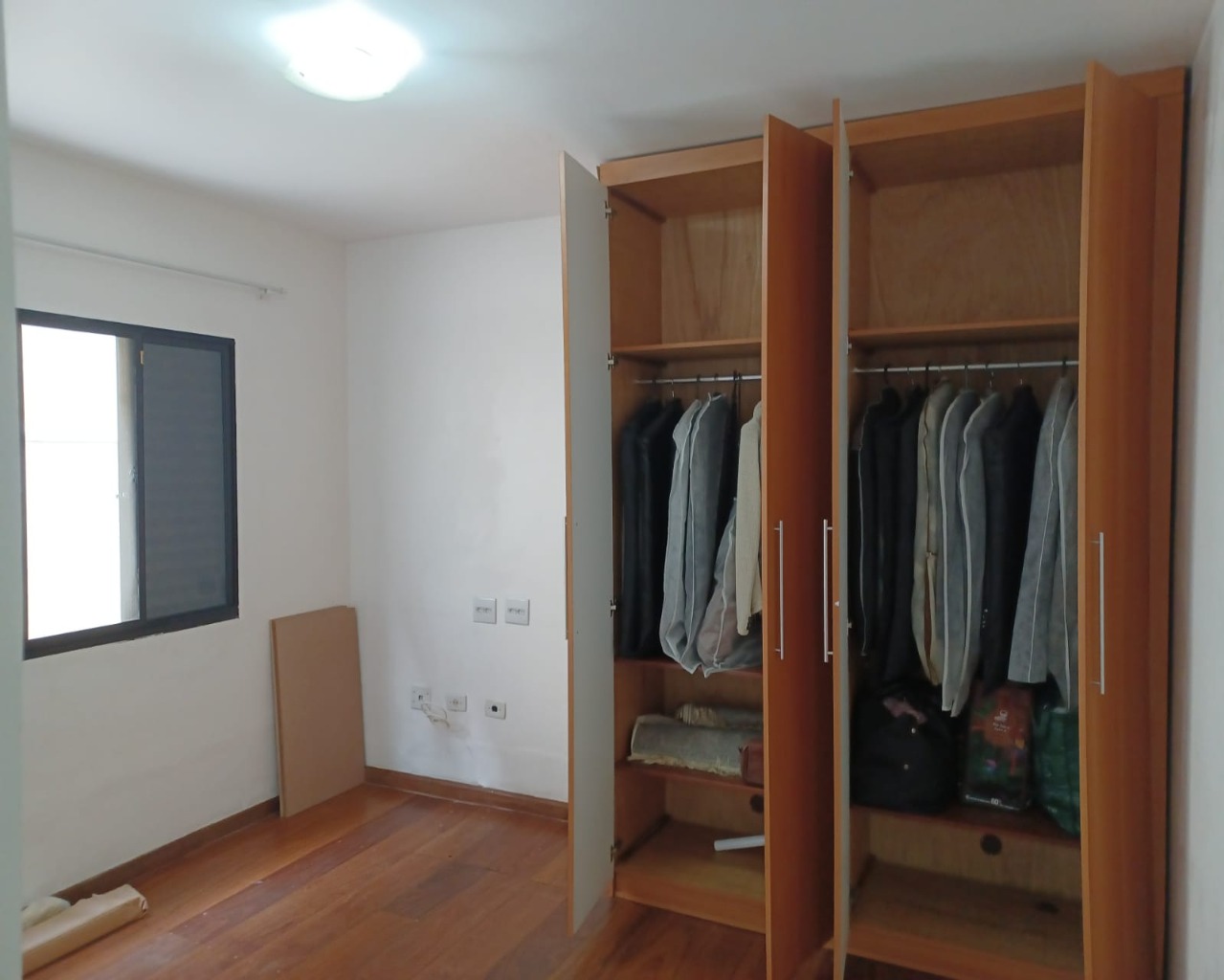 Casa de Condomínio à venda com 4 quartos, 250m² - Foto 37