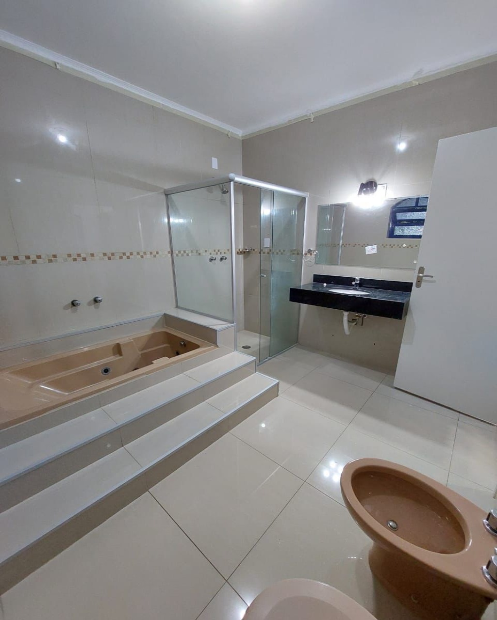 Casa de Condomínio à venda com 4 quartos, 270m² - Foto 27