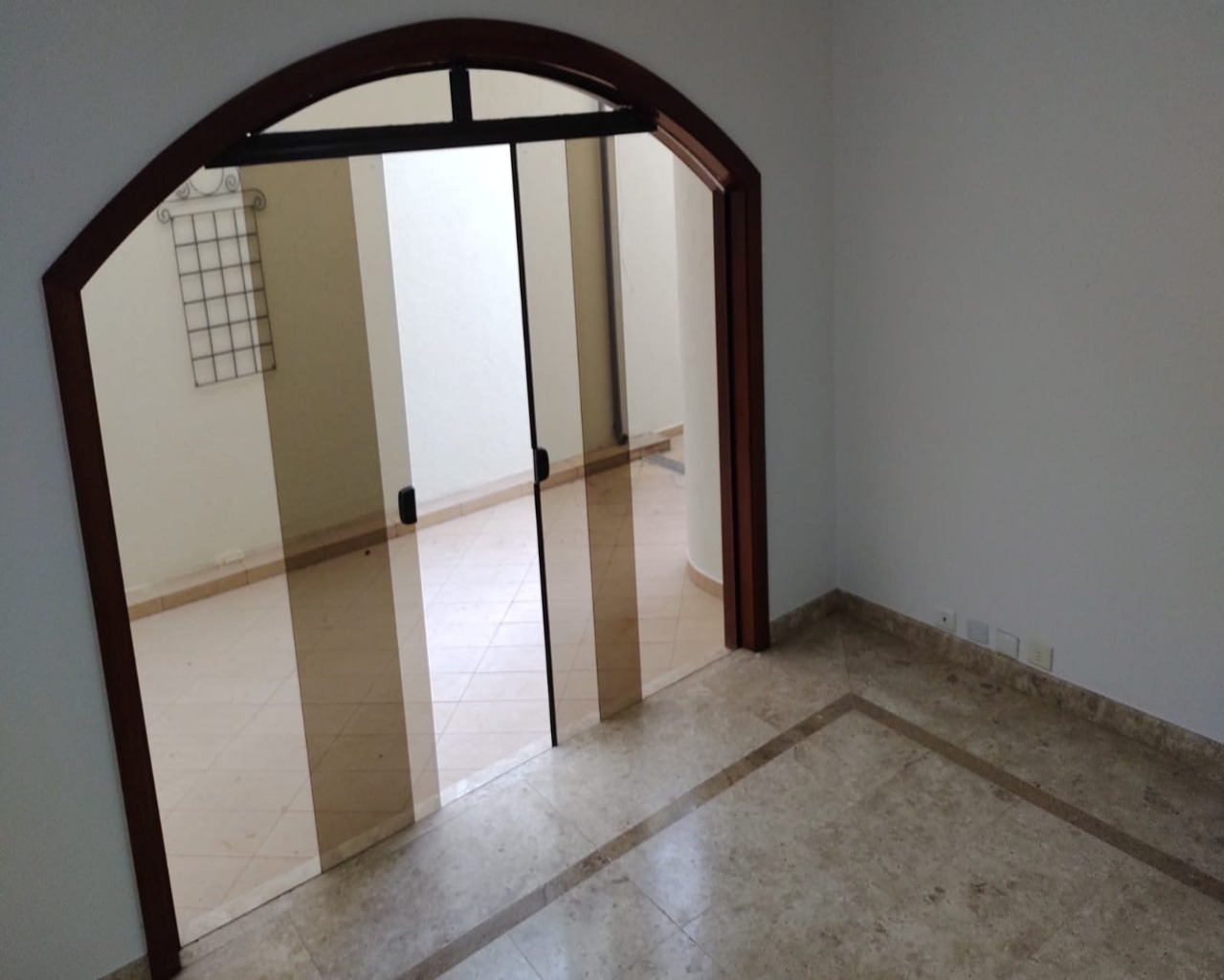 Casa à venda com 4 quartos, 1000m² - Foto 18