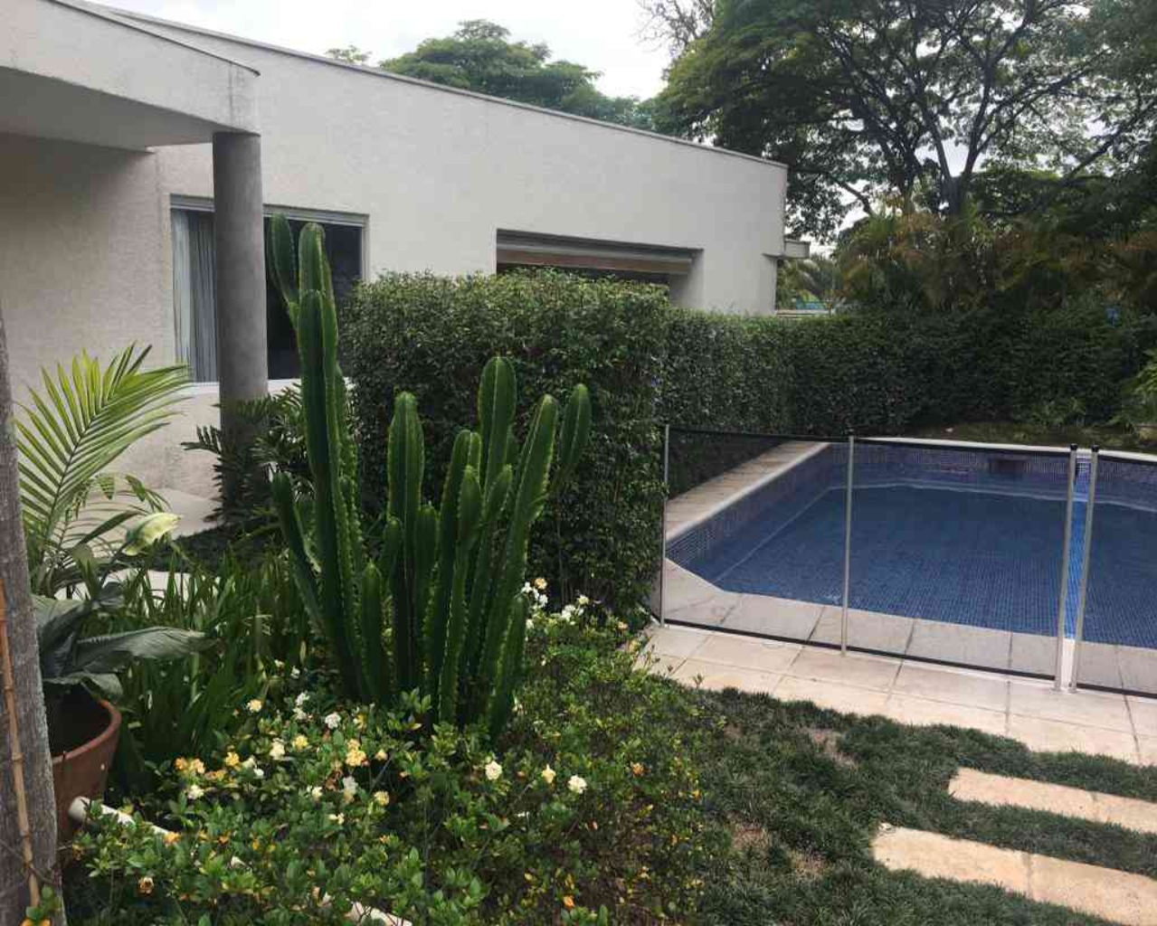 Casa de Condomínio à venda com 4 quartos, 450m² - Foto 11