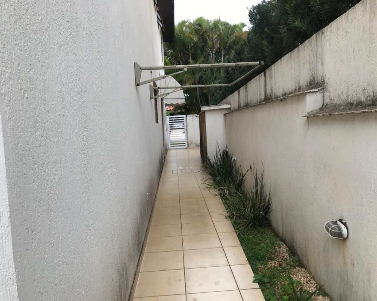 Casa de Condomínio à venda com 4 quartos, 395m² - Foto 4