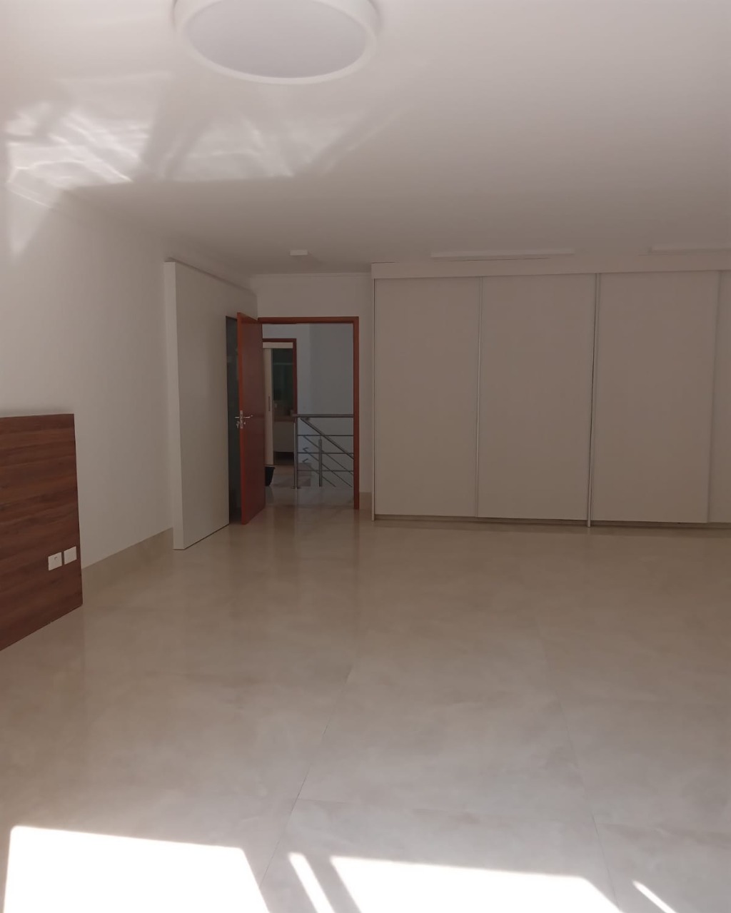 Casa à venda com 4 quartos, 450m² - Foto 8