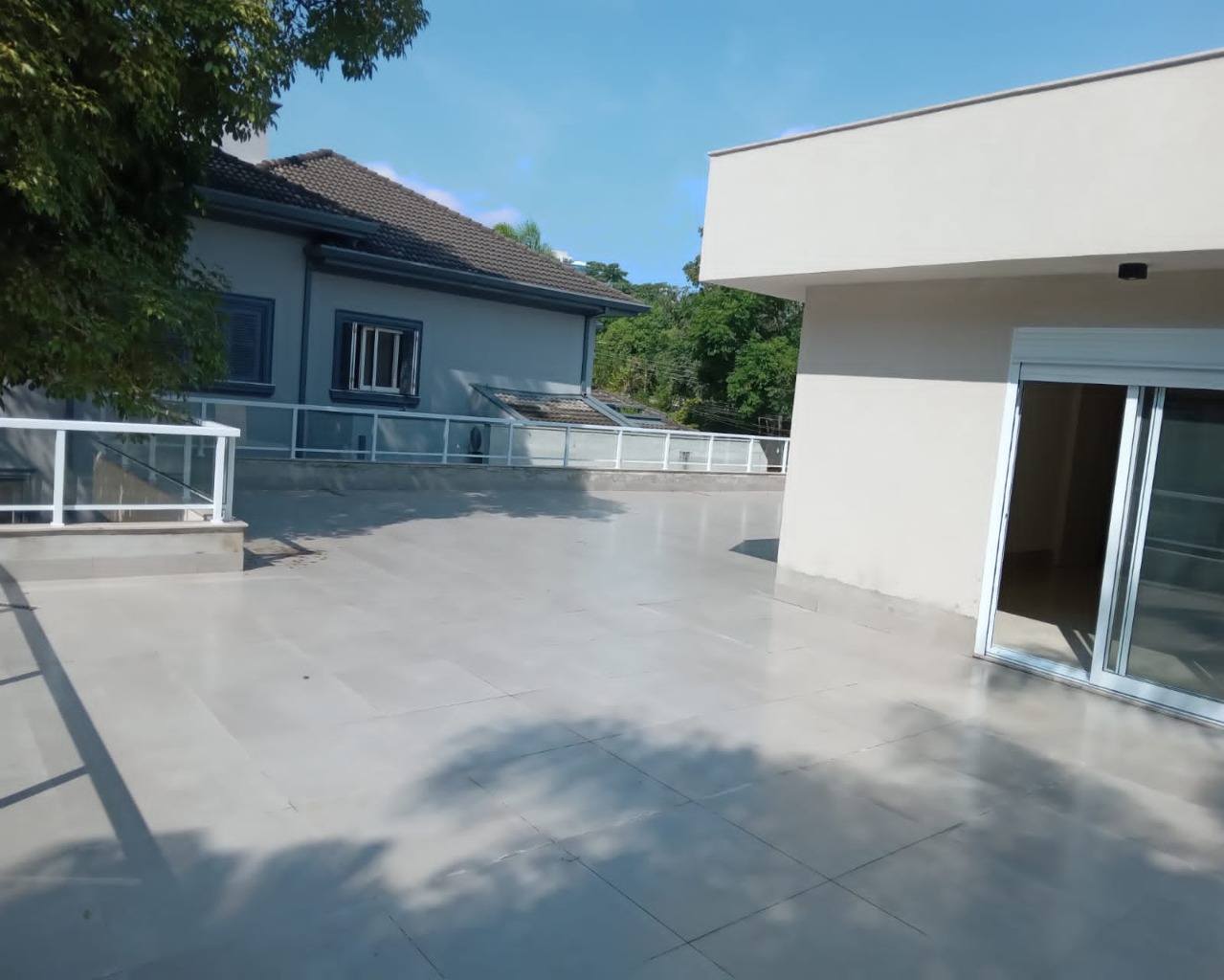 Casa à venda com 4 quartos, 450m² - Foto 11