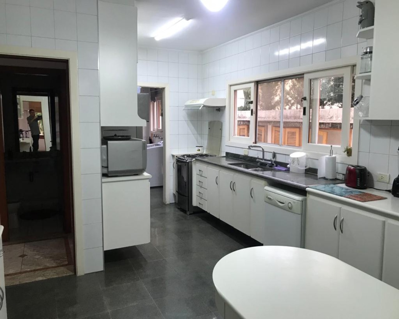 Casa de Condomínio à venda com 4 quartos, 395m² - Foto 10