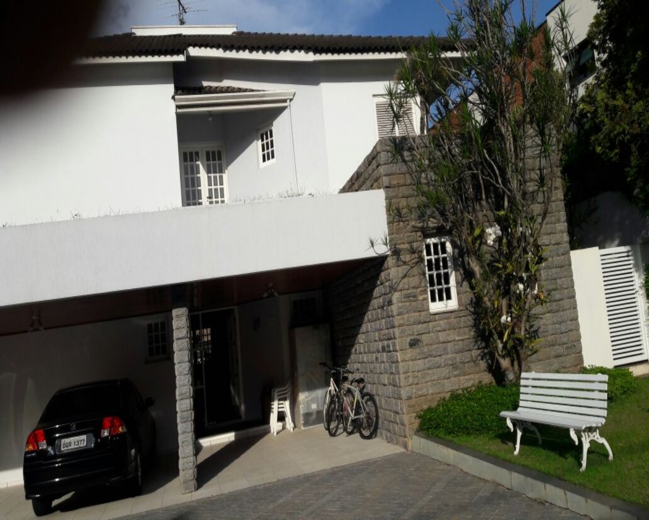 Casa de Condomínio à venda com 4 quartos, 456m² - Foto 1