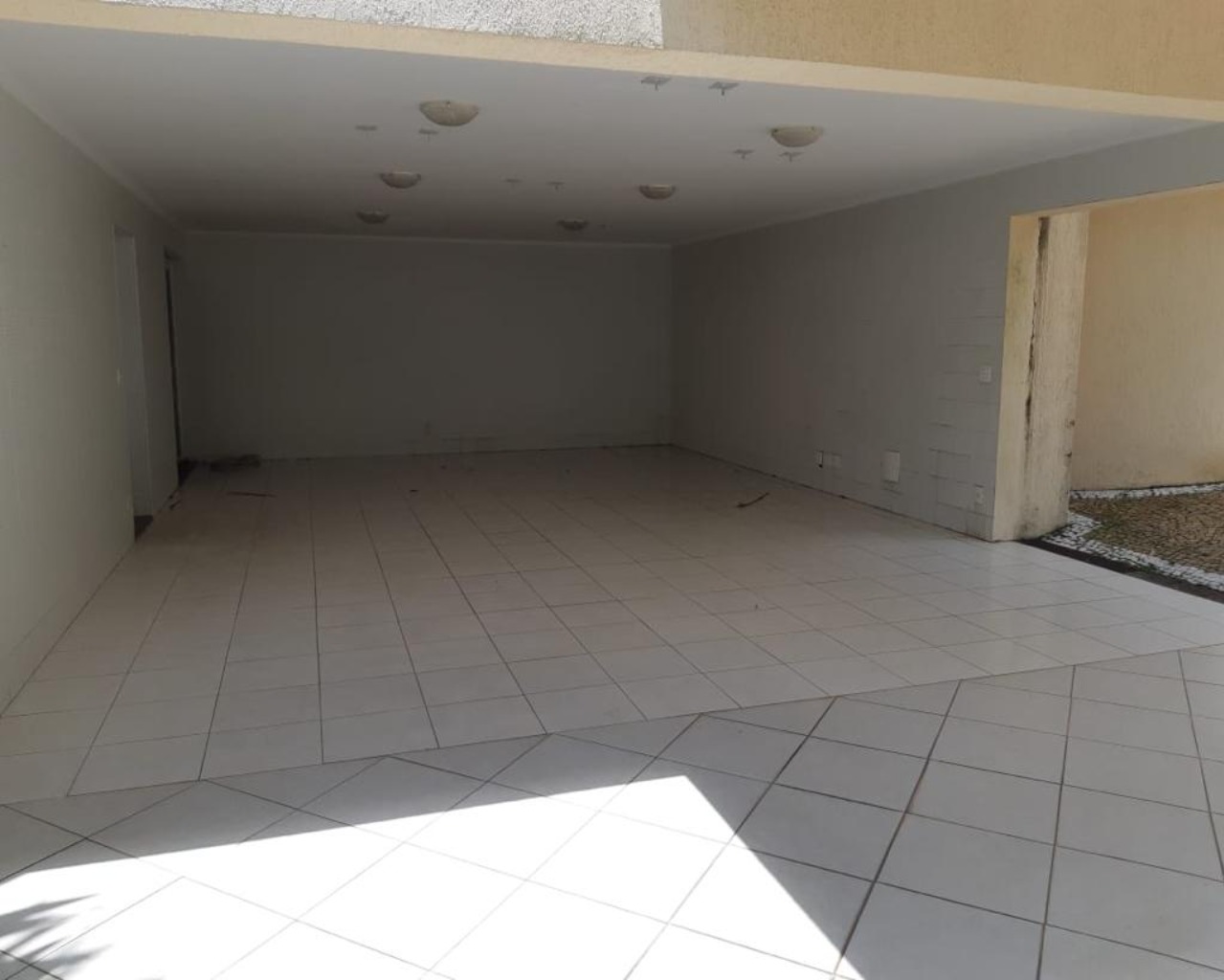 Casa à venda com 4 quartos, 700m² - Foto 16