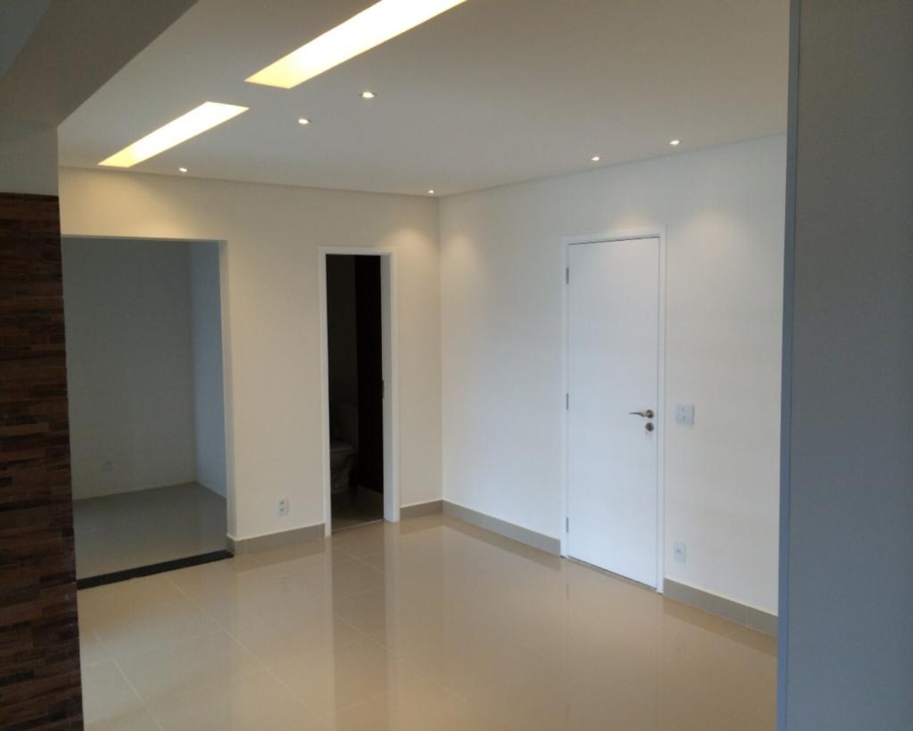 Apartamento à venda com 2 quartos, 107m² - Foto 4