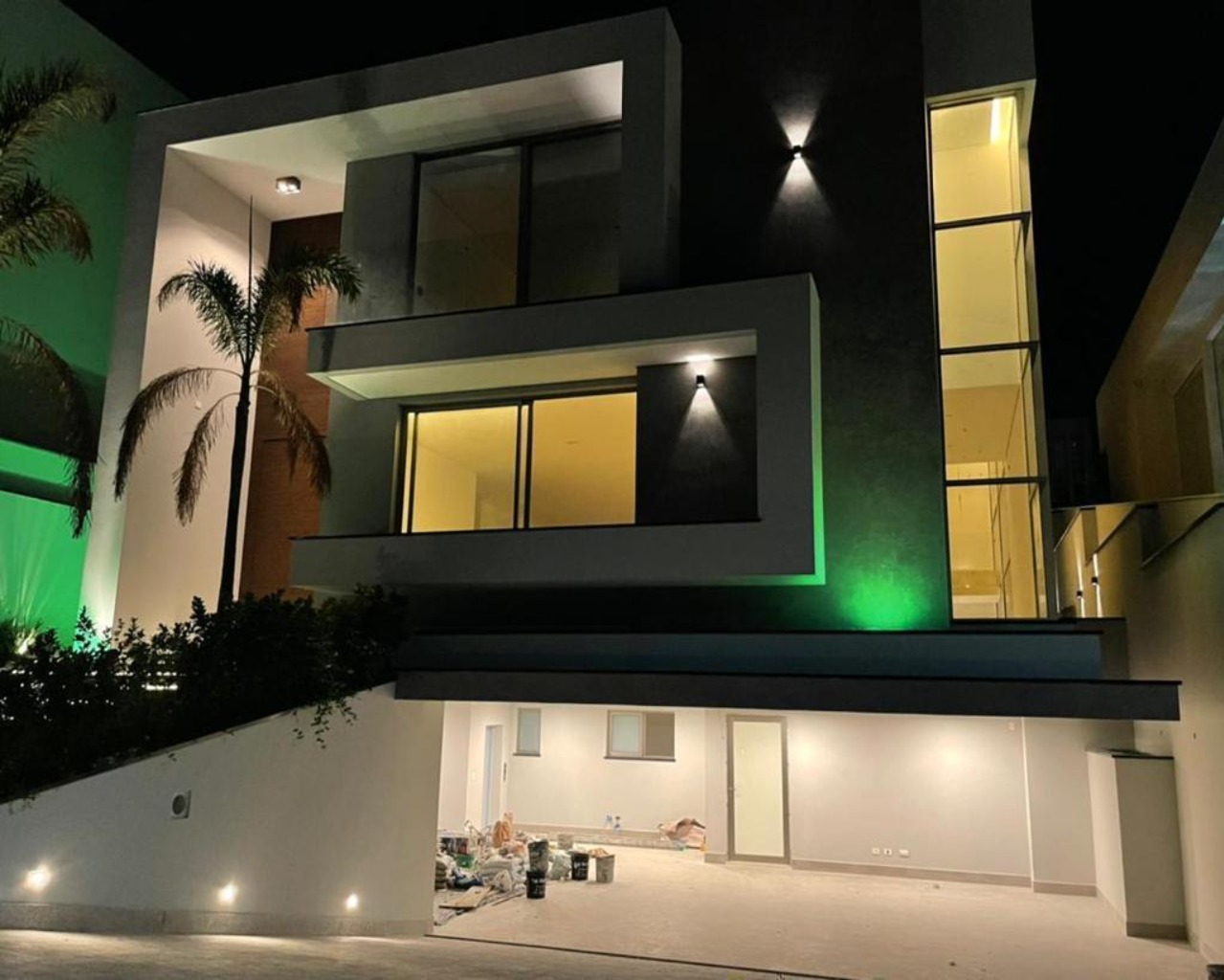 Casa à venda com 4 quartos, 610m² - Foto 8