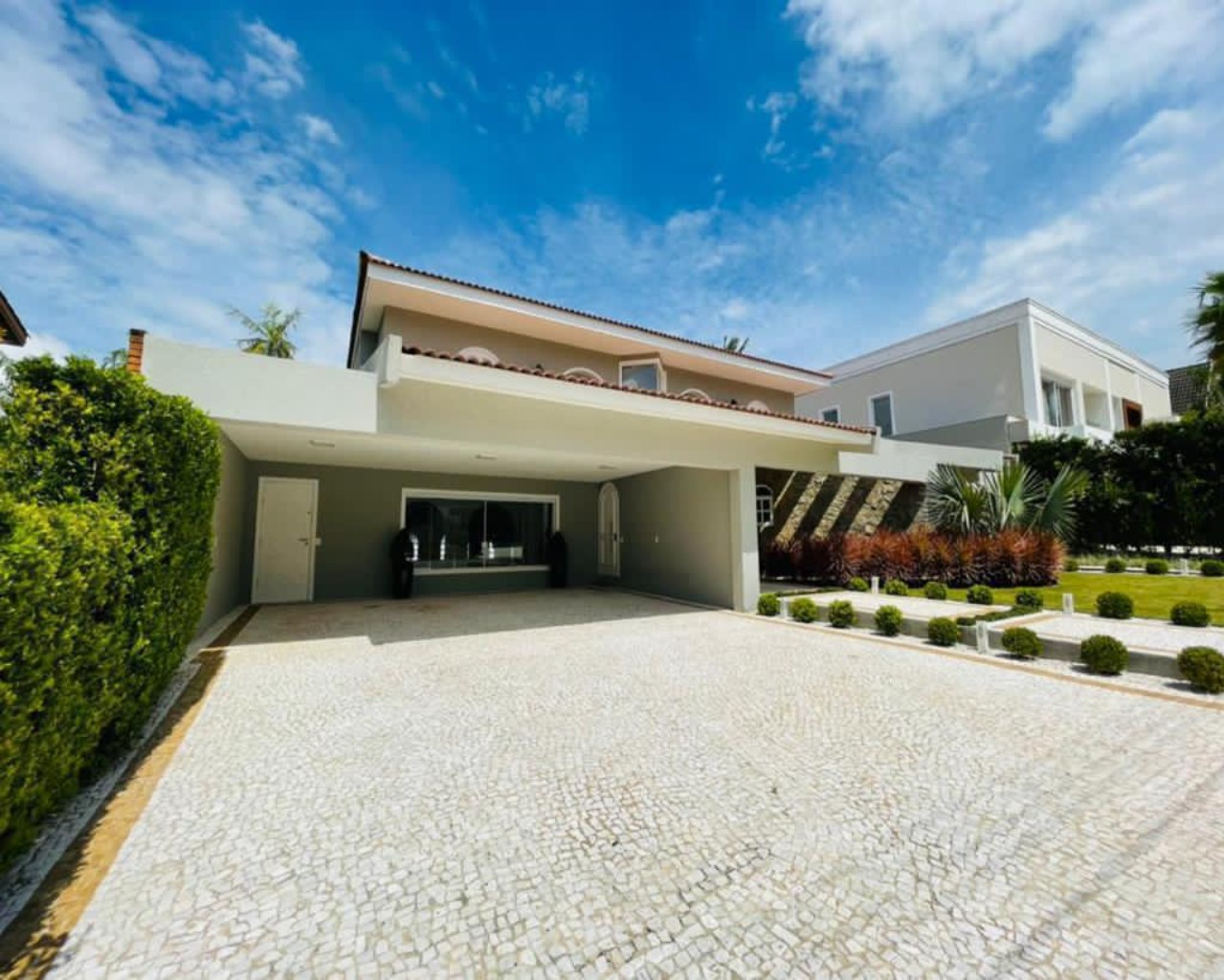 Casa de Condomínio à venda com 4 quartos, 590m² - Foto 7