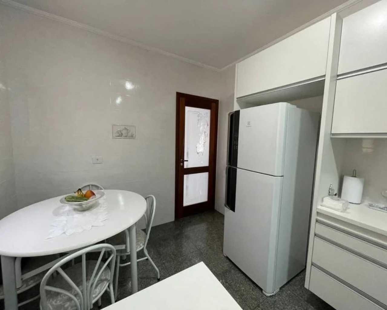 Casa de Condomínio à venda com 4 quartos, 302m² - Foto 17