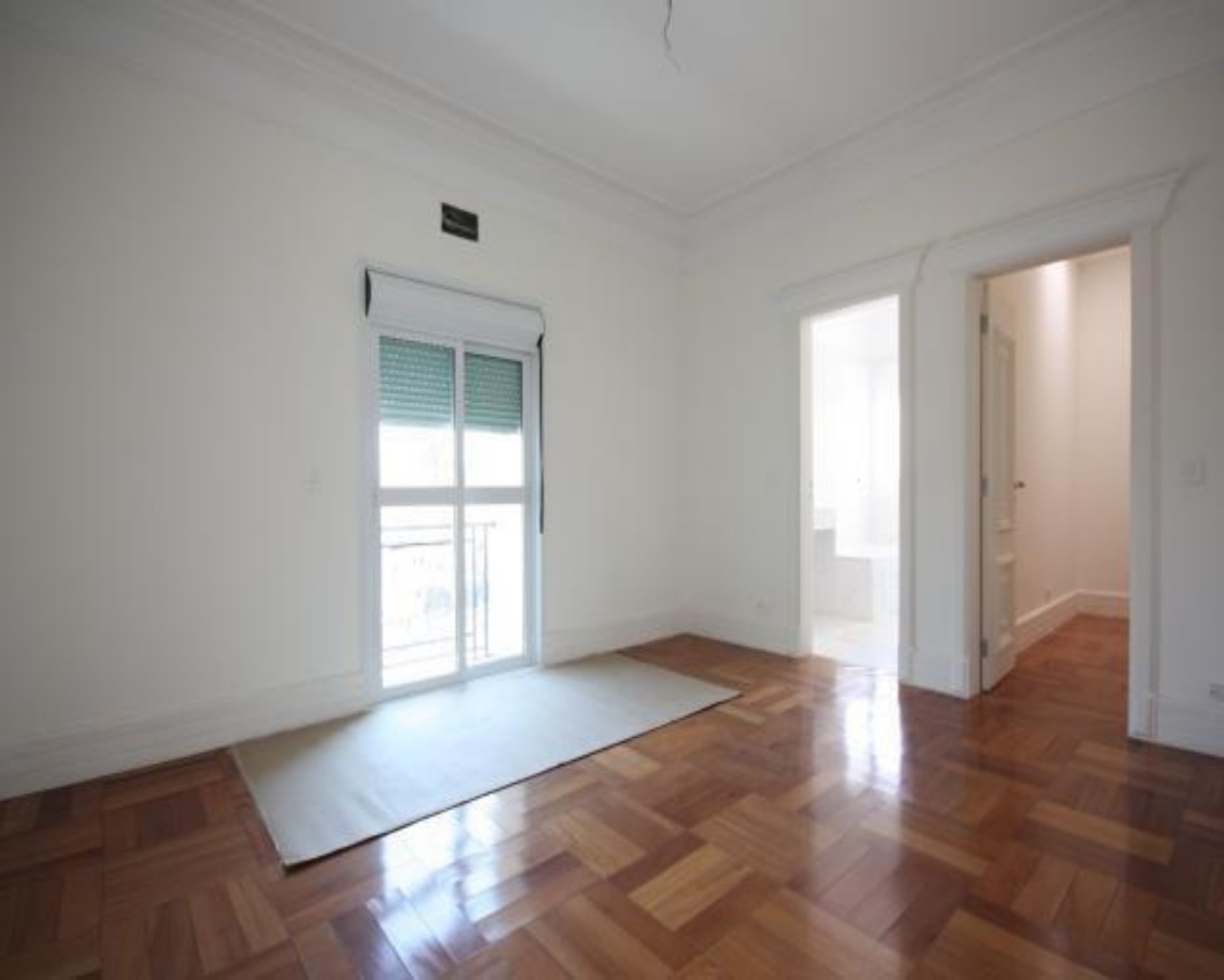 Casa à venda com 6 quartos, 1200m² - Foto 21