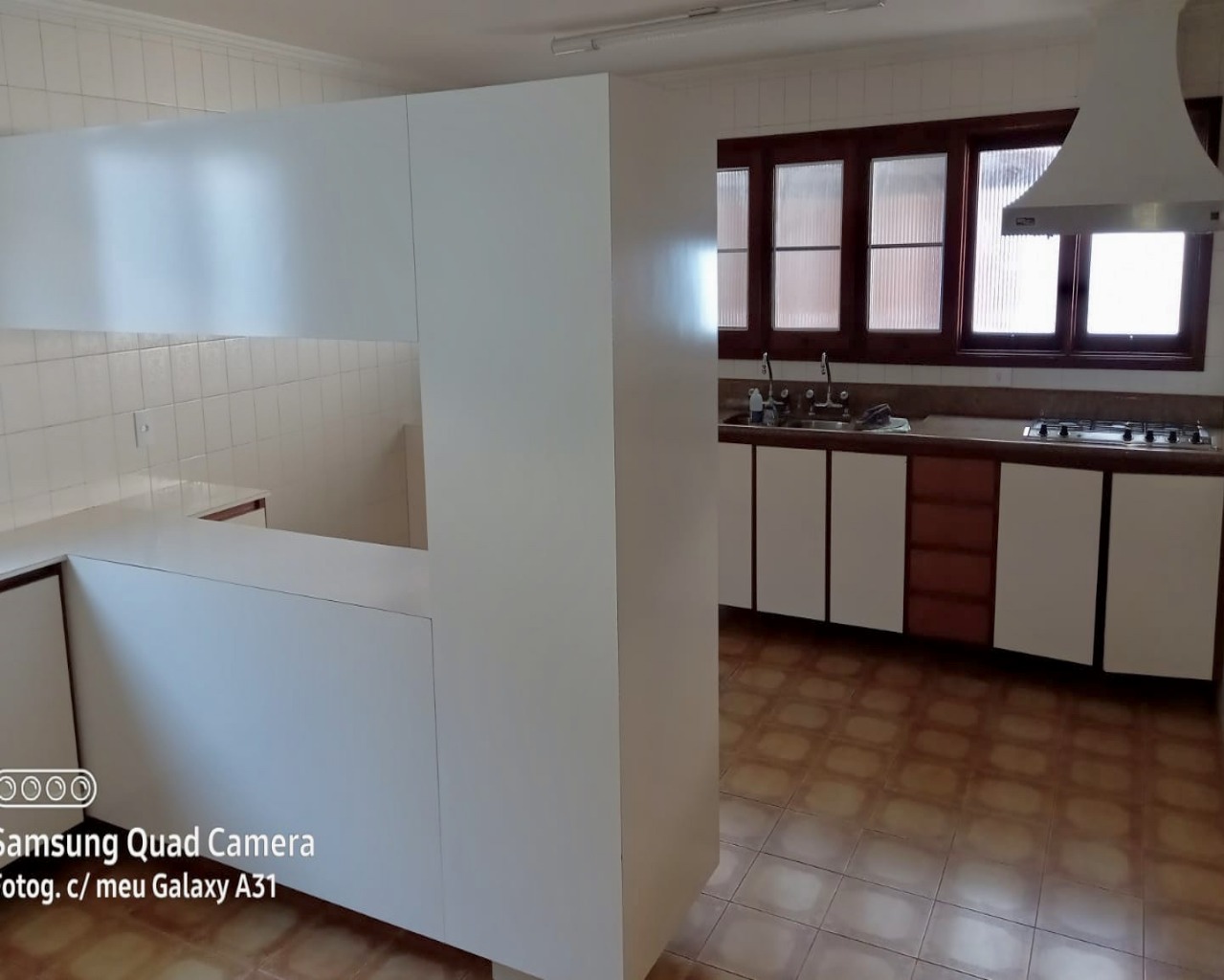 Casa de Condomínio à venda com 3 quartos, 408m² - Foto 4