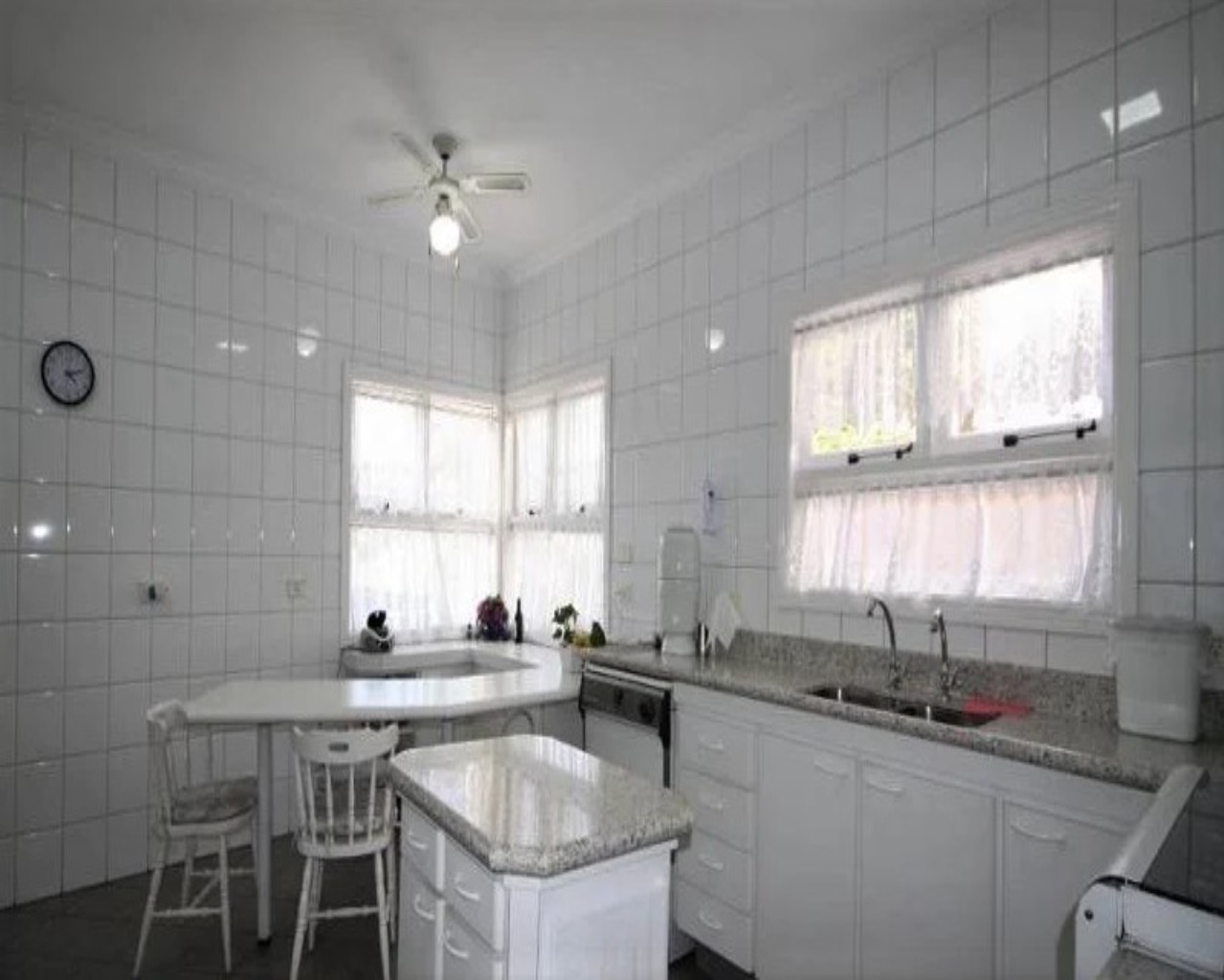 Casa de Condomínio à venda com 3 quartos, 440m² - Foto 14