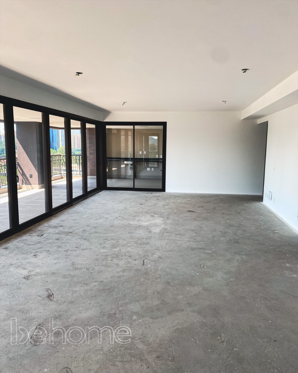 Apartamento à venda com 3 quartos, 410m² - Foto 19