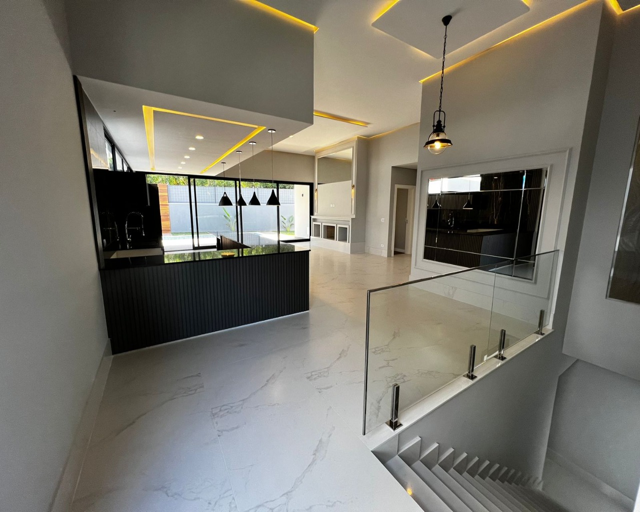 Casa de Condomínio à venda com 4 quartos, 317m² - Foto 19