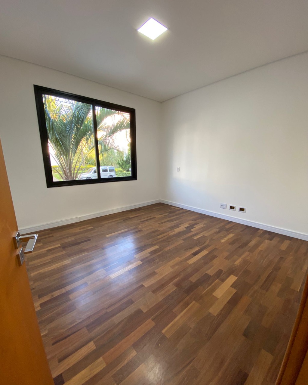 Casa à venda com 5 quartos, 750m² - Foto 9