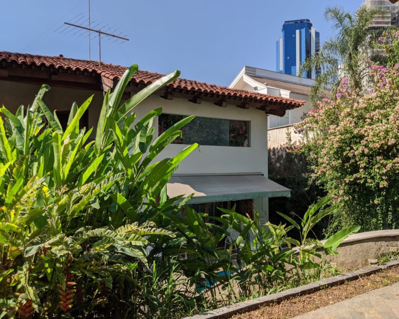 Casa de Condomínio à venda com 4 quartos, 850m² - Foto 24