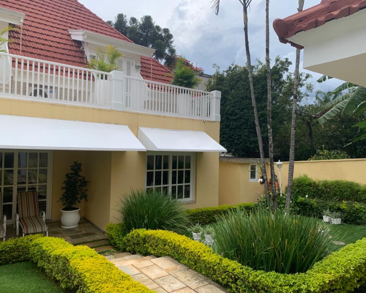 Casa de Condomínio à venda e aluguel com 4 quartos, 520m² - Foto 4