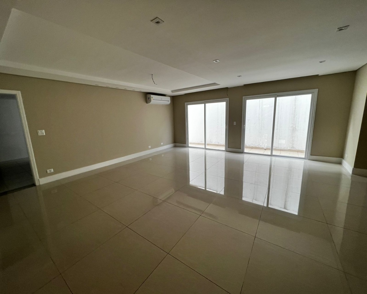 Casa de Condomínio à venda com 4 quartos, 401m² - Foto 15