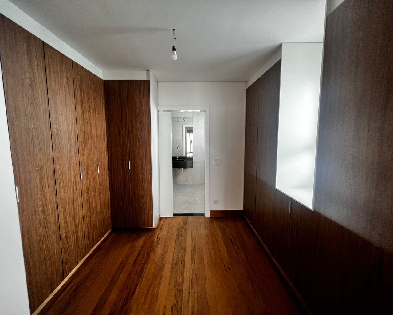 Casa de Condomínio à venda com 4 quartos, 450m² - Foto 22