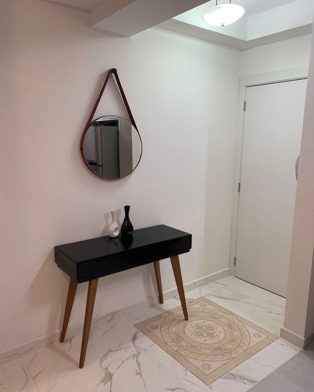 Apartamento para alugar com 1 quarto, 53m² - Foto 9