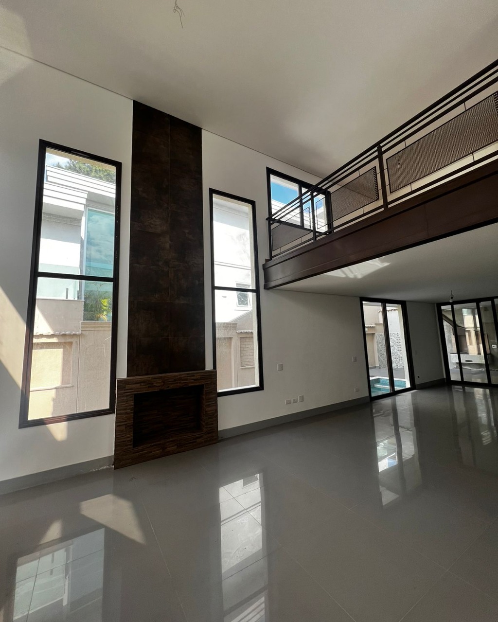 Casa de Condomínio à venda com 4 quartos, 450m² - Foto 39